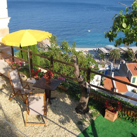 נולי Palazzo Vescovile Hotel מראה חיצוני תמונה