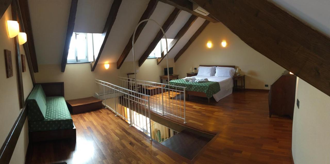 נולי Palazzo Vescovile Hotel מראה חיצוני תמונה