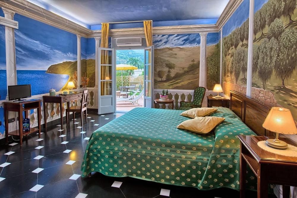 נולי Palazzo Vescovile Hotel מראה חיצוני תמונה