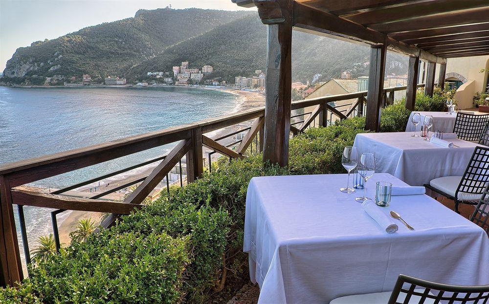 נולי Palazzo Vescovile Hotel מראה חיצוני תמונה